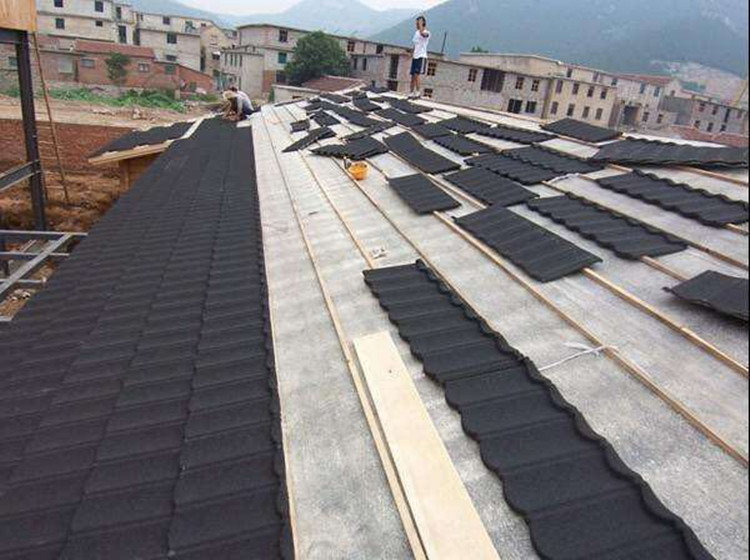 徐州彩石金屬瓦AA【金屬瓦】羅馬瓦廠(chǎng)家在哪里?